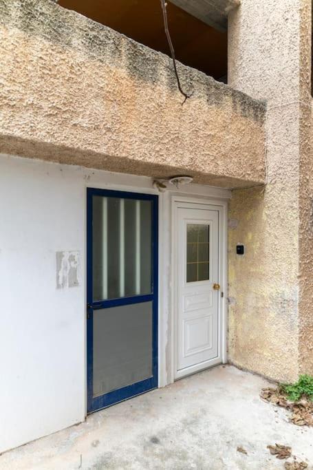 Apartment At Ano Glifada. Ateny Zewnętrze zdjęcie