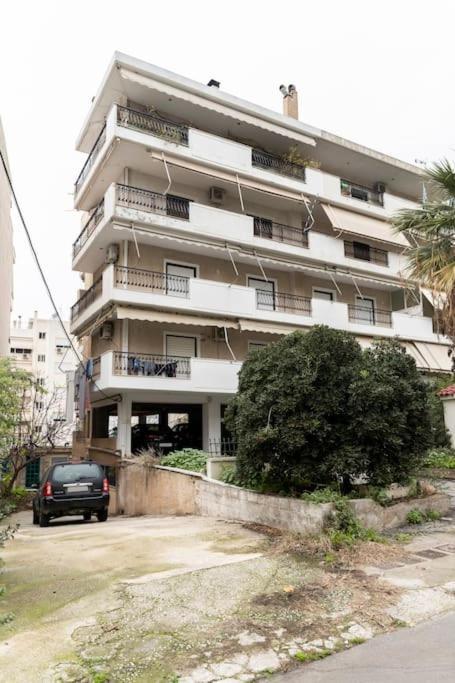 Apartment At Ano Glifada. Ateny Zewnętrze zdjęcie