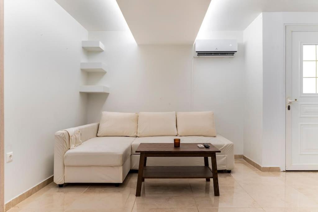 Apartment At Ano Glifada. Ateny Zewnętrze zdjęcie