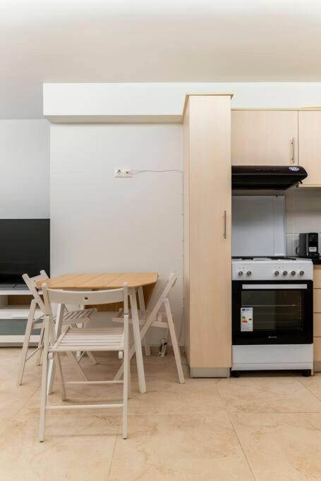 Apartment At Ano Glifada. Ateny Zewnętrze zdjęcie